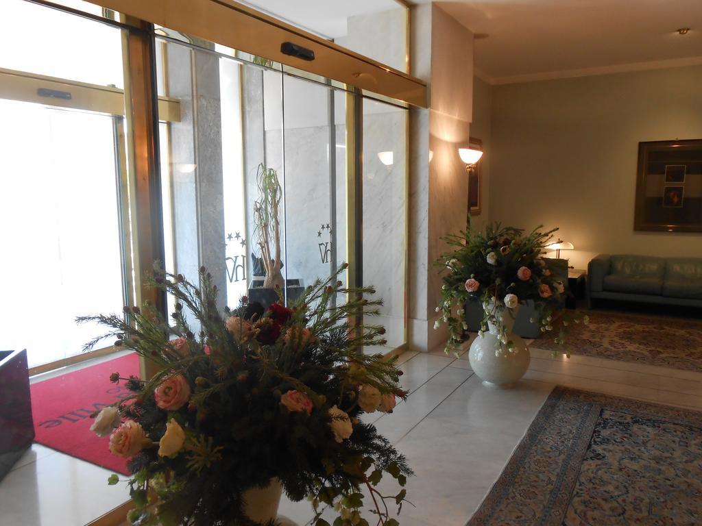 Hotel De La Ville 아벨리노 외부 사진